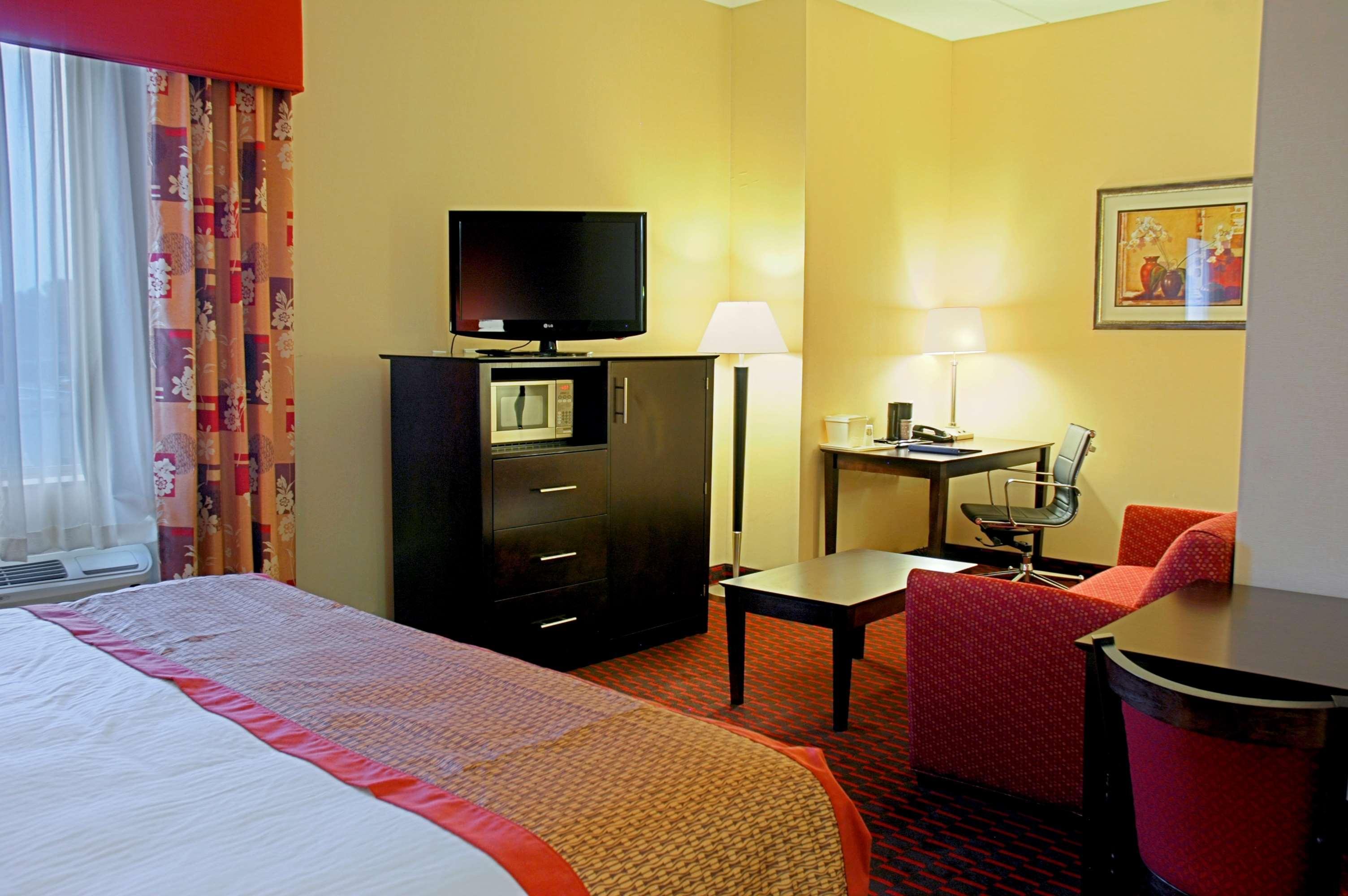 Best Western Plus Flowood Inn & Suites Buitenkant foto